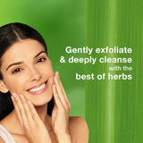 Himalaya Herbals Gentle Exfoliating Apricot Scrub 75 ml – Natural Exfoliating Face Scrub